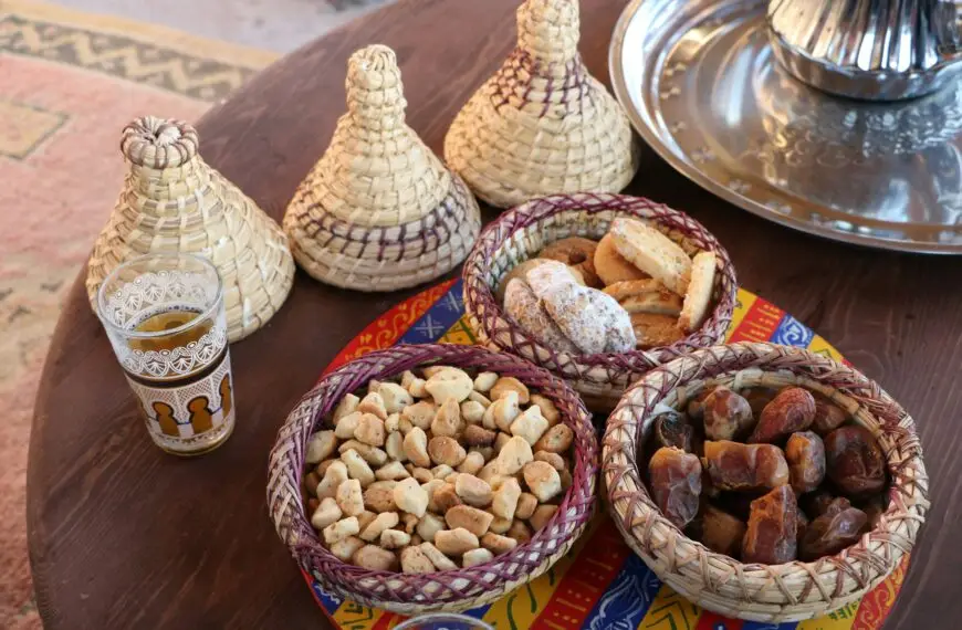 Wellness in Ramadan: Mindful Fasting and Nourishing Practices