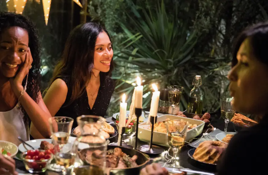 10 Tips to Keep Calm and Party On – Hosting for Holiday with or without&hellip;